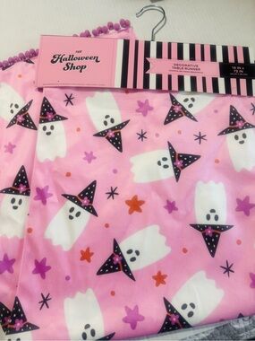 The Halloween Shop Pink witch Ghosts Decorative Table Runner BNWT